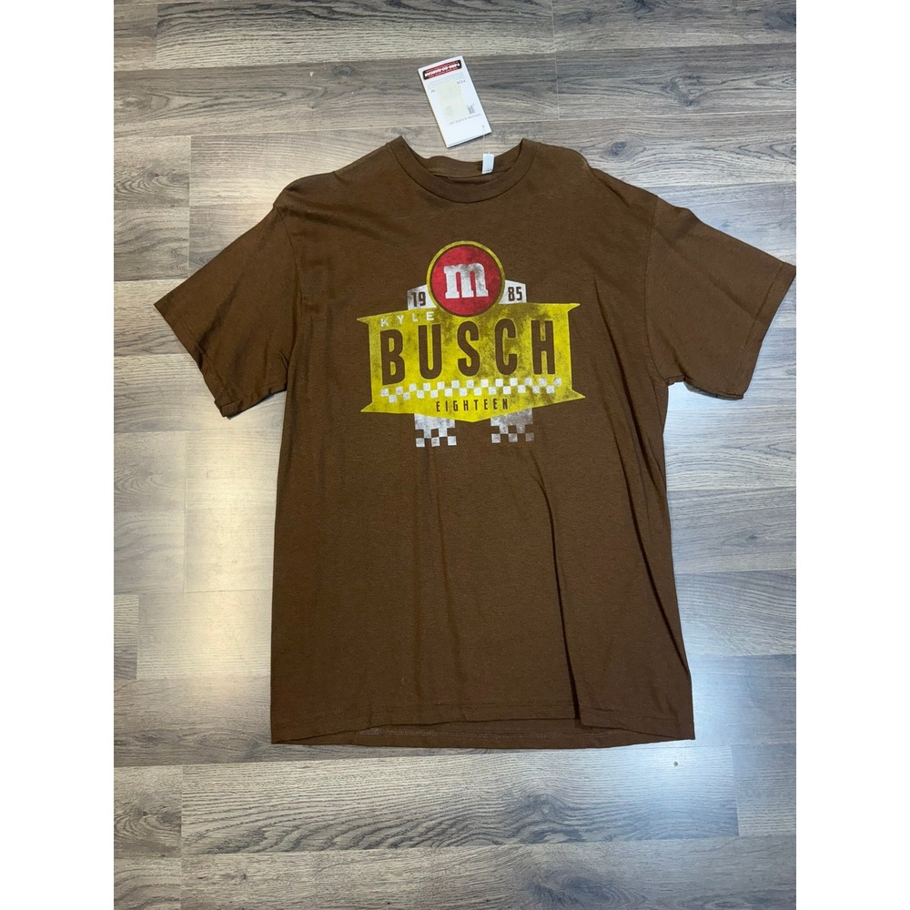 NASCAR Kyle Busch M&Ms Racing T-Shirt Mens Large Brown Short Sleeve Tee 18